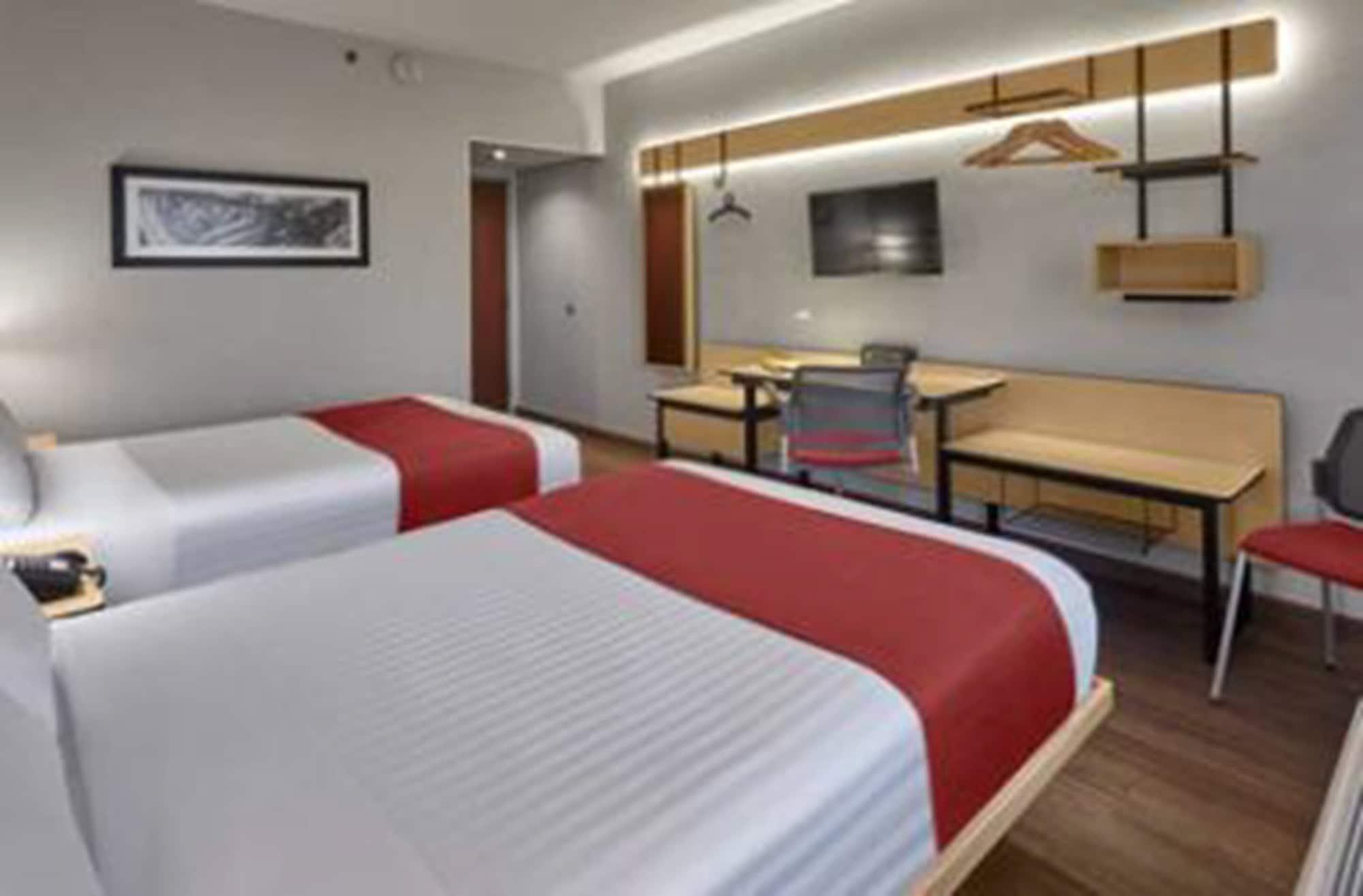 City Express By Marriott Ciudad Juarez Bagian luar foto