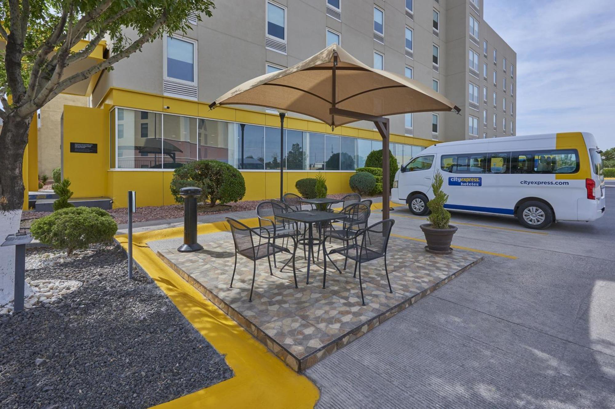 City Express By Marriott Ciudad Juarez Bagian luar foto